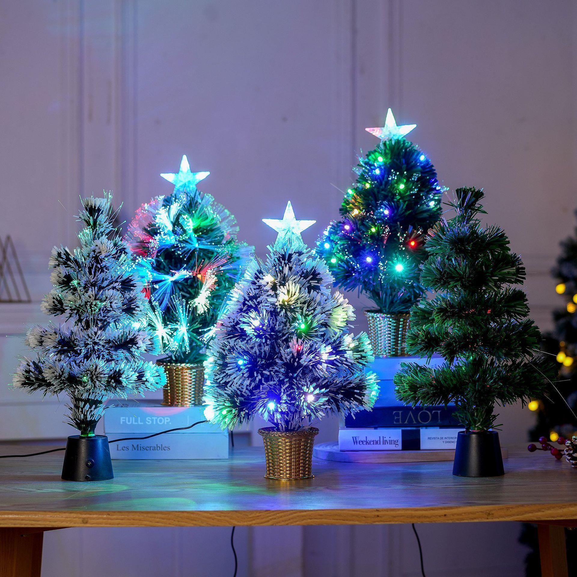 跨境热销现货七彩光纤发光圣诞树节庆商场酒店橱窗装饰布置