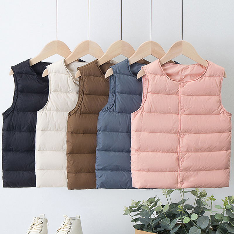 日本优衣厍轻薄儿童羽绒马甲背心