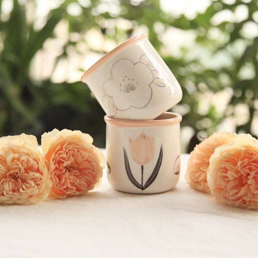 「郁金香手捧杯」手冲咖啡情侣小手杯高温瓷手作好友闺蜜礼物