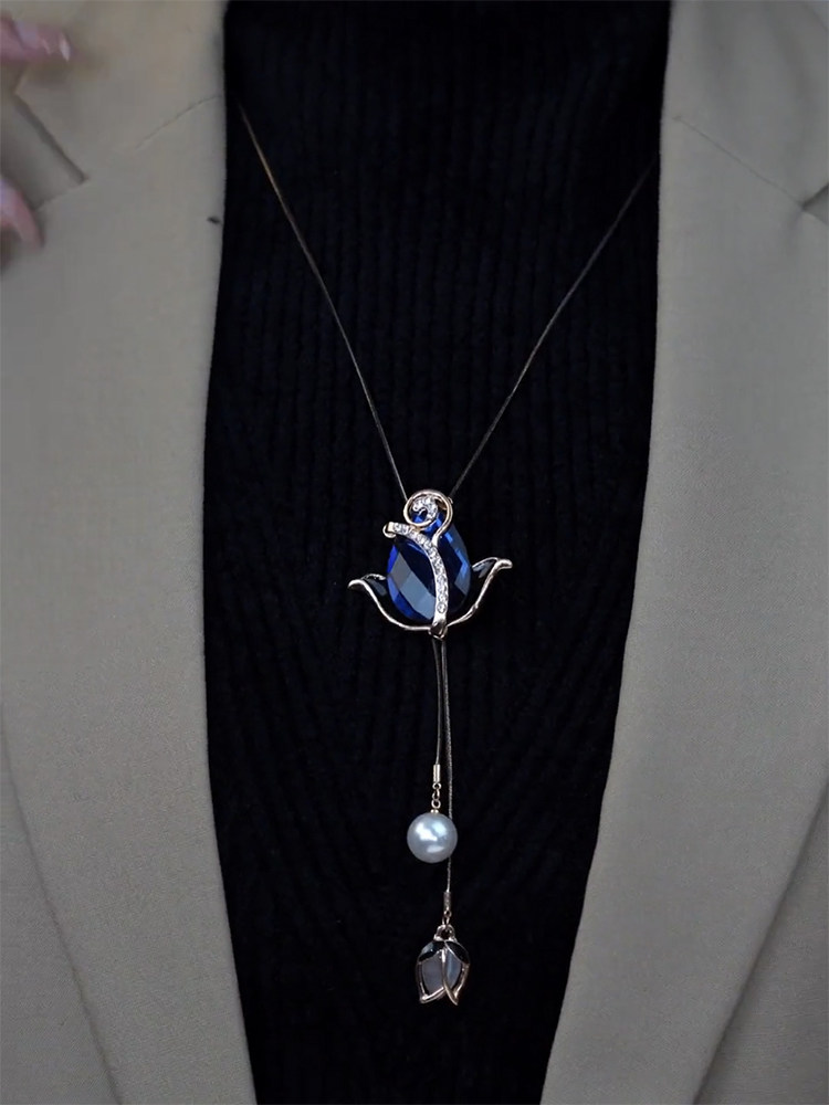 蓝色水晶郁金香毛衣链女秋冬长款抽拉项链2025年新款时尚气质配饰