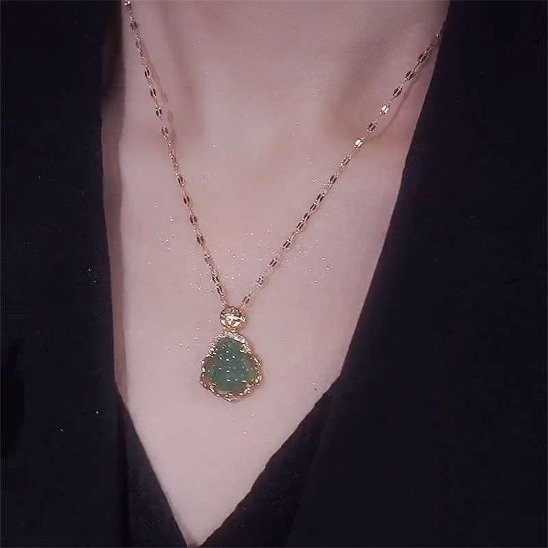 小佛钛钢项链女不掉色锁骨链