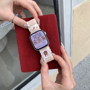 可爱围巾小熊磁吸适用11代表带iwatch9苹果S10手表87654se3Ultra2