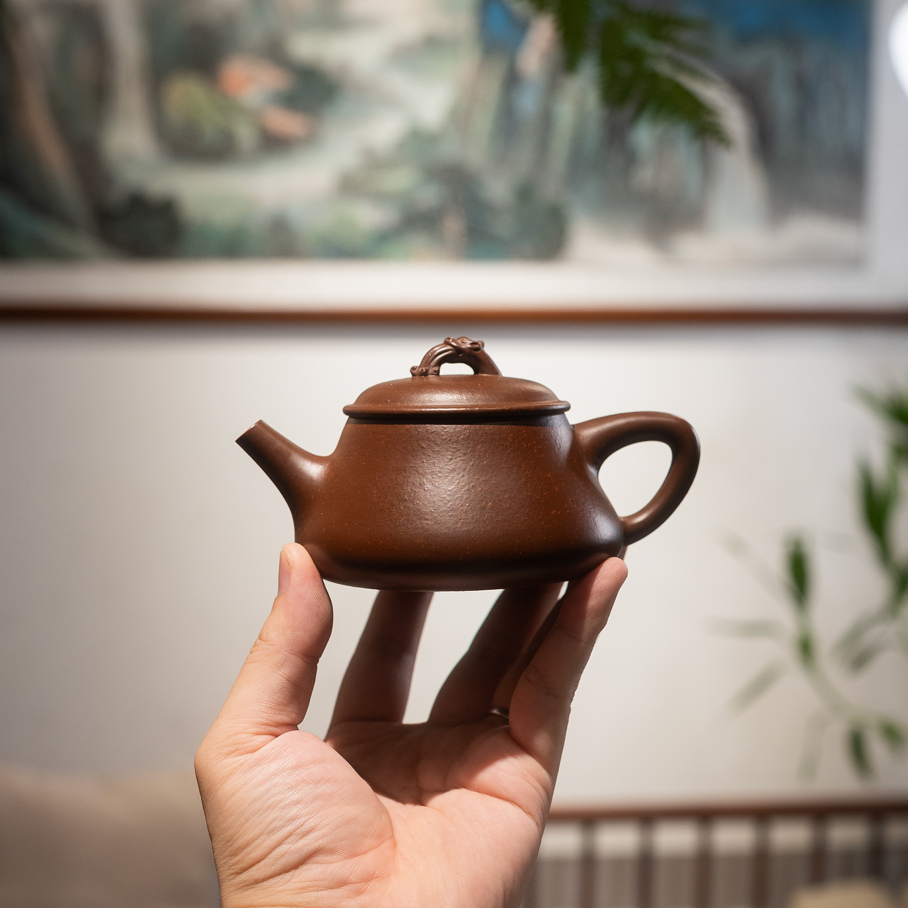 祥龙石瓢| 紫钰金砂 | 原矿紫砂 | 佩选出品