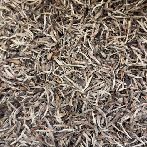 大高货放漏 银针等级 荒野特级牡丹王 2000年佩选福鼎白茶