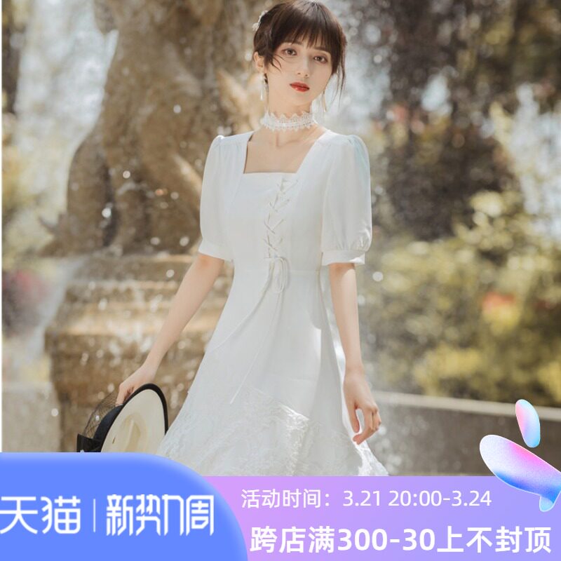 领证登记礼服夏季新娘伴娘轻婚纱日常可穿收腰泡泡袖白色连衣裙女