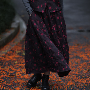 慢慢变蓝原创秋冬定制玫瑰色浮雕提花面料经典花苞裙半身裙中长裙