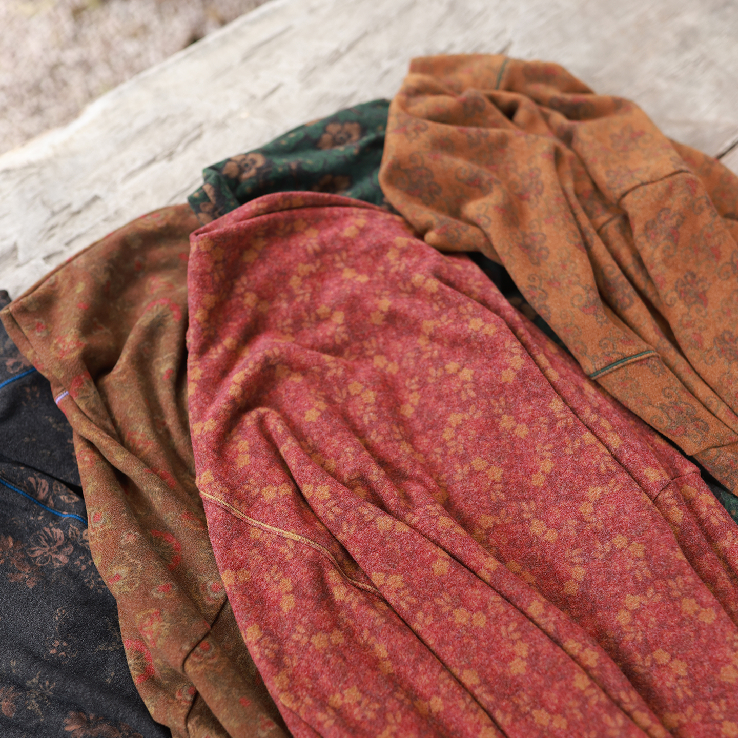 慢慢变蓝原创 秋冬复古仿羊绒打底衫套头高领加厚宽松保暖内搭