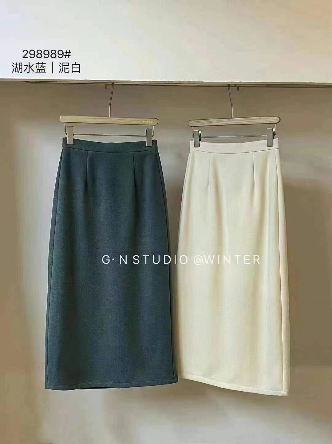 羊毛呢2025秋冬新款韩版高腰显瘦百搭纯色A字半身裙女中长款裙子