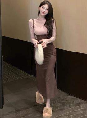 纯欲风吊带连衣裙秋冬辣妹长袖打底上衣收腰紧身包臀鱼尾裙两件套