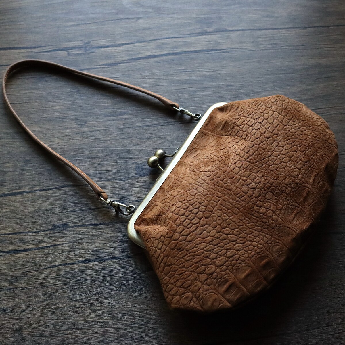 ITOHOUSE Retro Croc Mini: Italian Sheepskin Charm Backpack - Product image 2