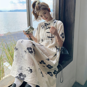 新中式国风盘扣连衣裙女夏季新款别致改良旗袍收腰气质碎花长裙子图片