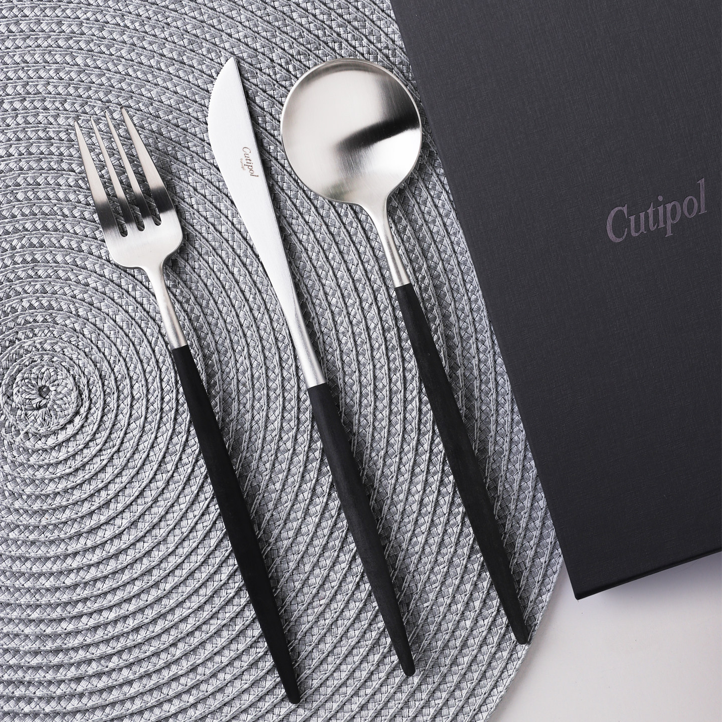 Cutipol西餐餐具刀叉套装高颜值家用三件套黑银勺子不锈钢牛排刀