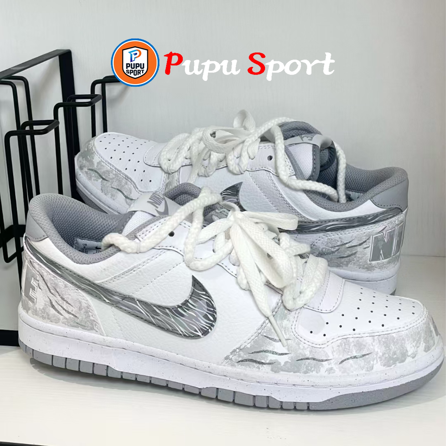 定制球鞋Nike Big 银色飓风 水墨晕染防滑耐磨 男子低帮板鞋 灰白