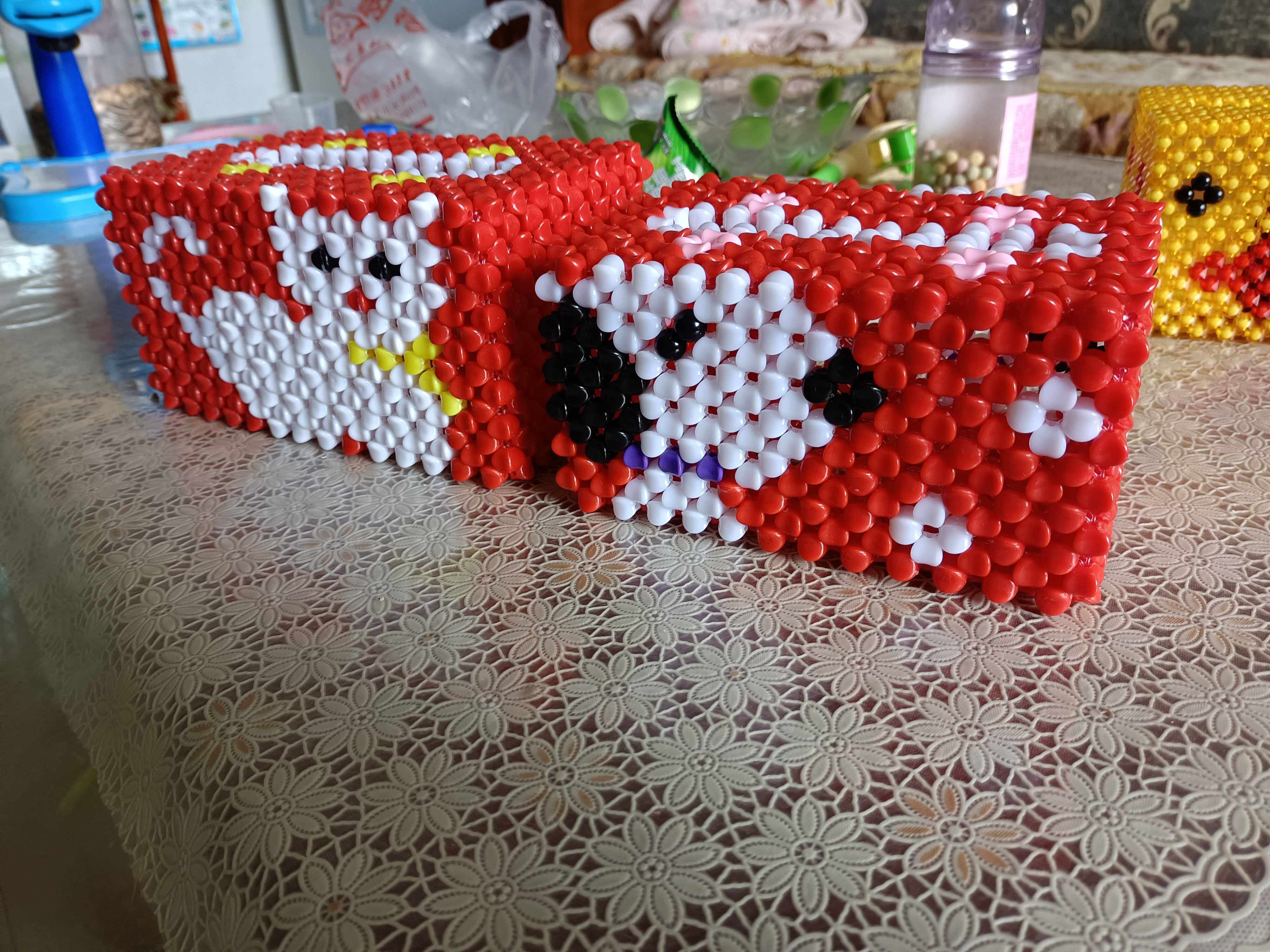 手工抽纸盒 10mm四角珠 diy串珠成品 卡通动物植物 红色