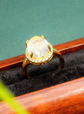 多样性其一天然3002冰透白水晶