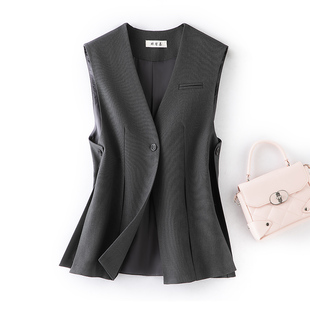 马甲女黑色西装背心2026春装新款上衣无袖坎肩百搭叠穿小马夹外套