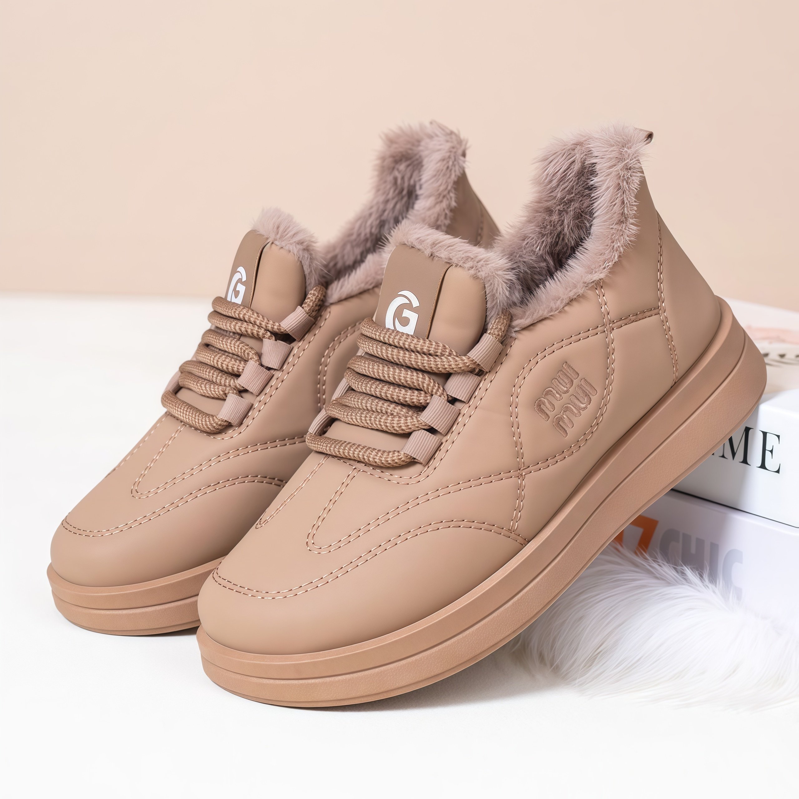 2025冬季新款老北京棉鞋女加绒加厚保暖防滑妈妈鞋皮面防水雪地靴