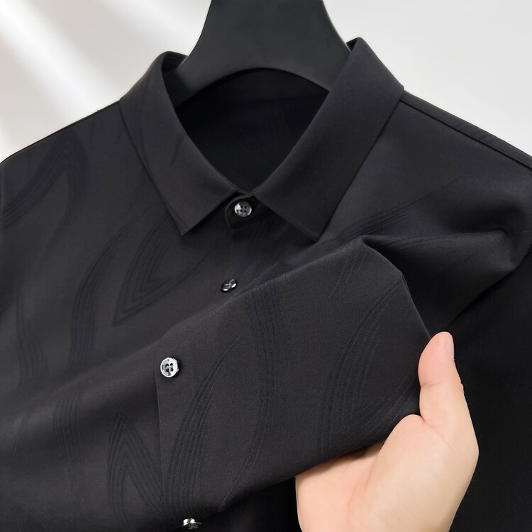 2025年春秋季新款条纹长袖衬衫男宽松中青年男士潮流时尚宽松衬衣