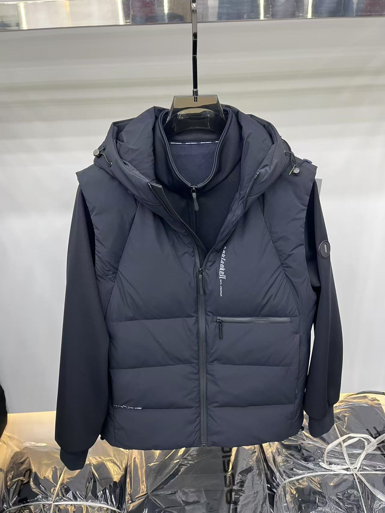 新品『小众设计风』宝藏款~穿出属于你的风格~卫衣羽绒马甲两件套