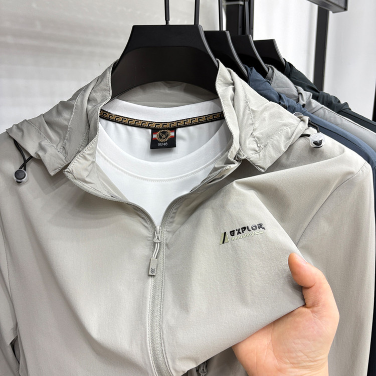 夏季连帽防冰丝晒衣男超薄款透气宽松加肥加大码休闲户外运动衣服