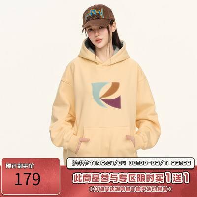 RIC摇粒绒贴布绣花套头卫衣