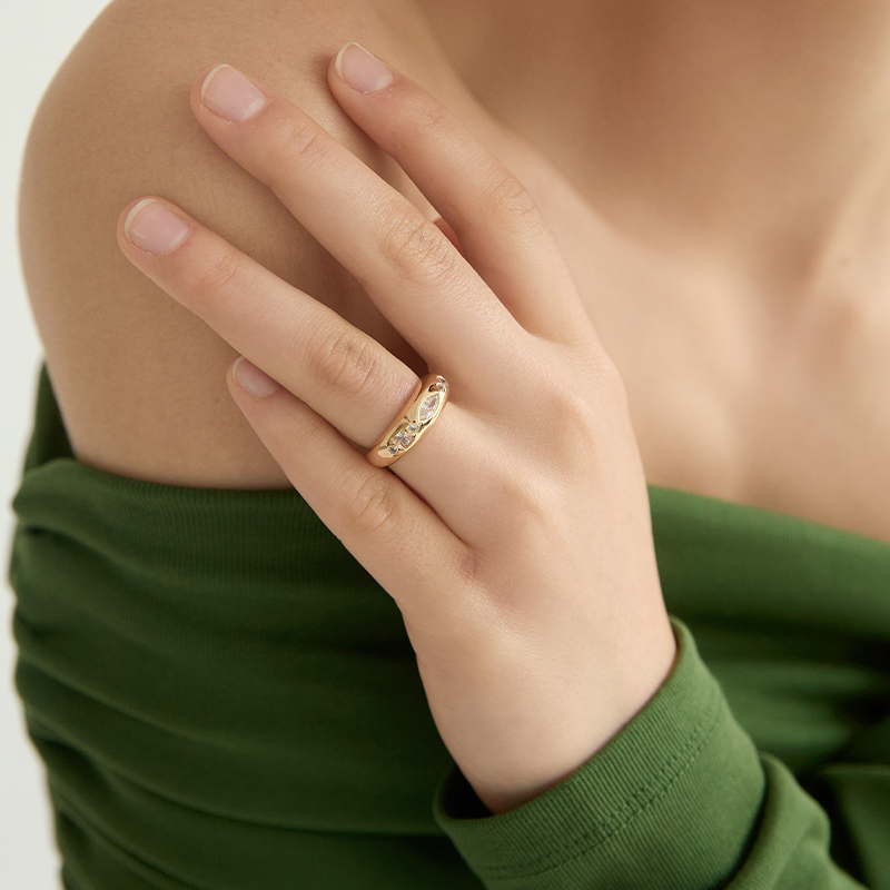 气质金钻石戒指原创设计