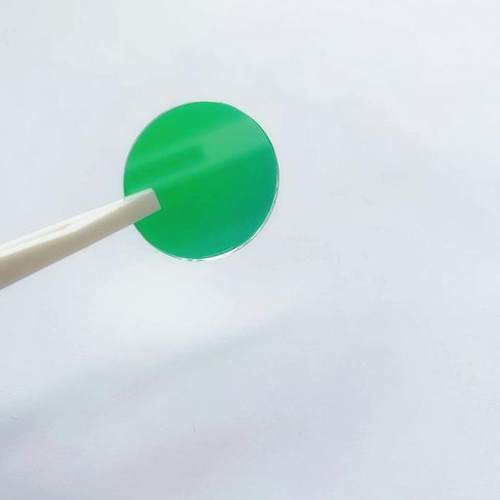 透射通过窄带滤光镜TSN