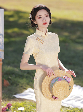 旗袍女2026新款年轻款气质高端夏季黄色蕾丝改良小个子日常新中式