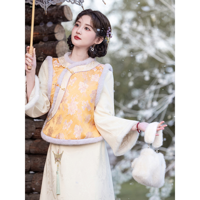 冬季新中式国风套装黄色马甲外穿