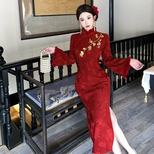 倒大袖 旗袍新中式 加绒加厚刺绣订婚礼服 敬酒服新娘冬装 酒红色冬季