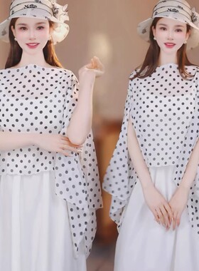 2025夏季新款印花披肩女百搭气质旅游拍照薄款显瘦长款外搭开衫