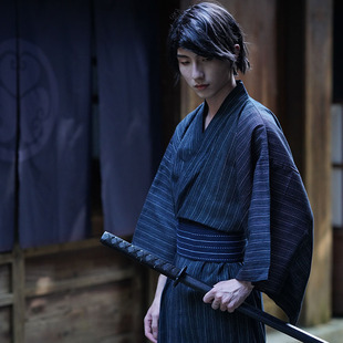 日式男款正装日本传统武士服舞台演出服黑色COS服剧本杀和服浴衣