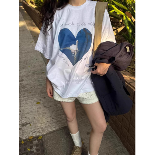 200斤大码 T恤女夏宽松圆领纯棉上衣韩味潮 韩代风爱心天鹅印花短袖