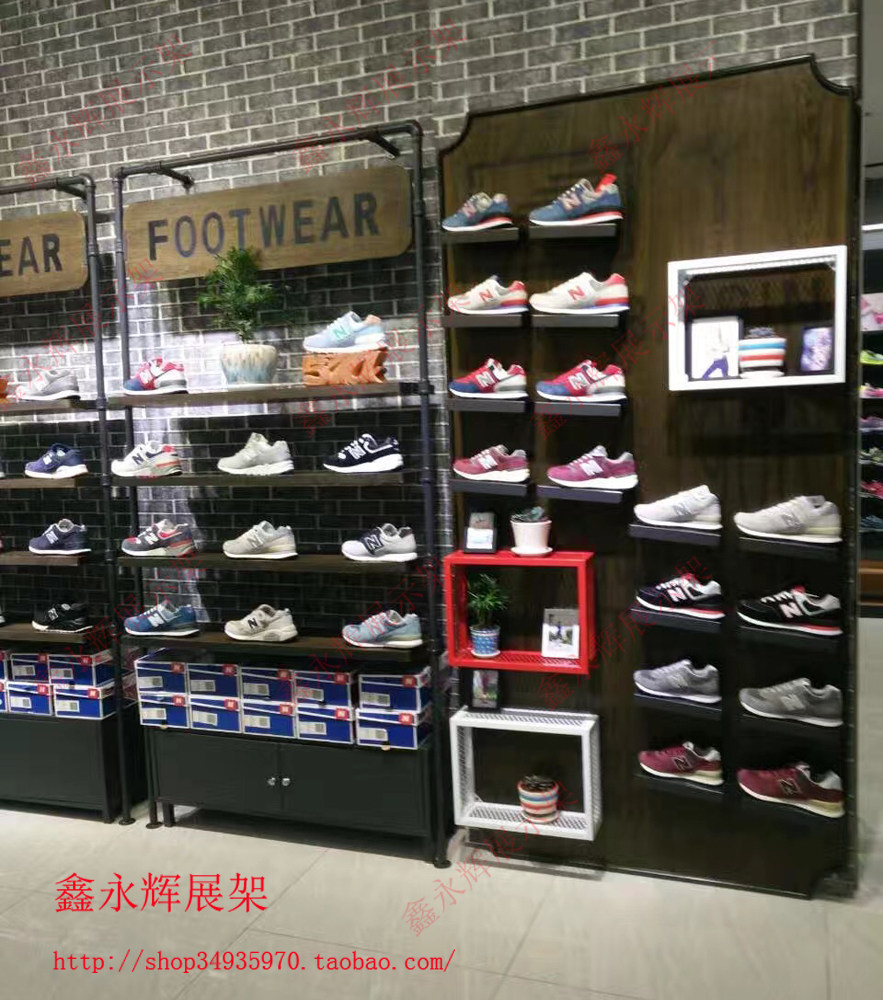 运动新百伦水管背板专卖店鞋架