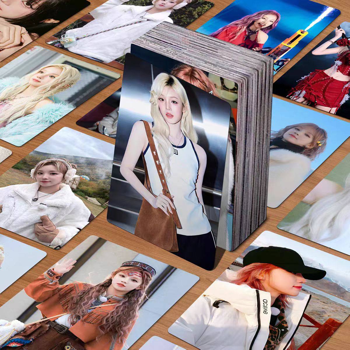 宋雨琦小卡同款纪念满天星盒装卡圆角剧照亮膜应援3寸lomo卡ins风,模玩/动漫/周边/娃圈三坑/桌游,收藏卡牌/卡片,淘宝优惠券,粉丝福利购,淘宝优惠卷