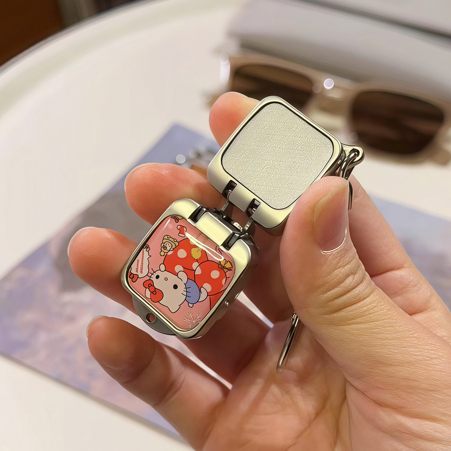 可爱小猫迷你指甲刀小型便携静音锋利美甲钳高颜值家用2025新款