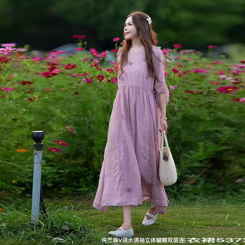 梅子家温柔立体蝴蝶刺绣苎麻收腰显瘦连衣裙女系带大摆双层长裙子