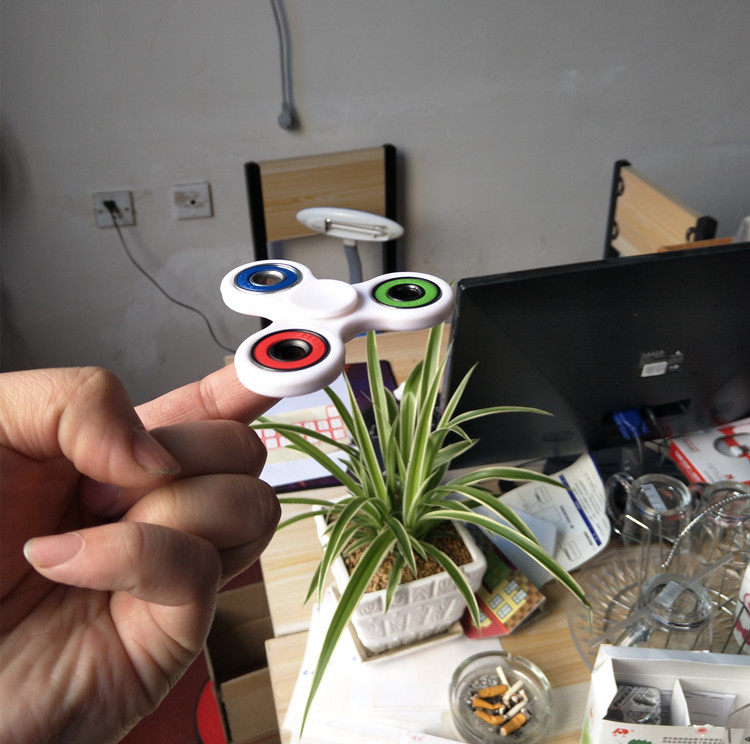 Finger spinner OTHER   - Ref 2618726 Image 3