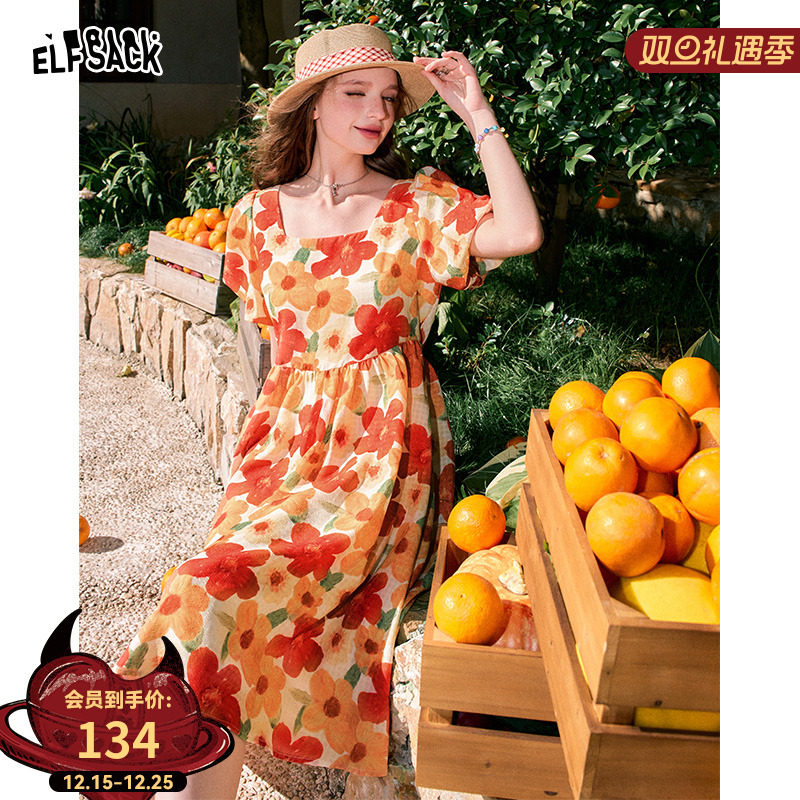 妖精的口袋法式方领碎花连衣裙女2025年夏新款泡泡袖收腰度假裙子