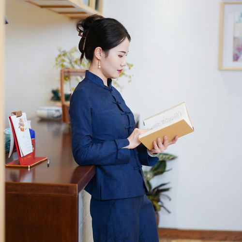 筠雅秋季新款中国风气质改良唐装上衣女修身显瘦新中式女装24J308