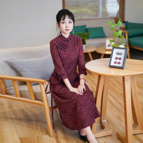 筠雅秋季新款轻薄透气中式套装修身显瘦国风温婉两件套套装24J269