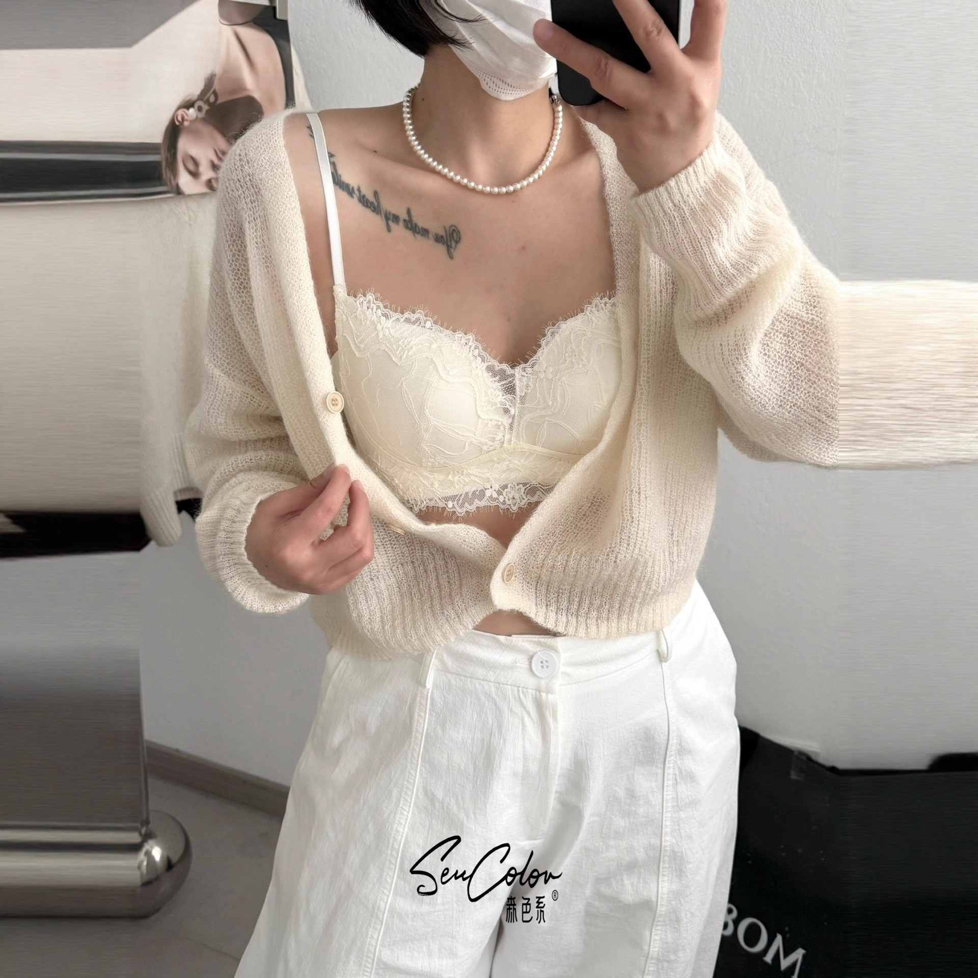 法式性感后背镂空美背深V纯欲