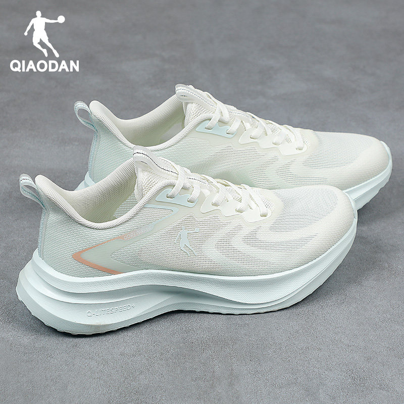 乔丹女鞋网面透气跑步鞋轻便减震休闲鞋软底防滑耐磨系带运动鞋女