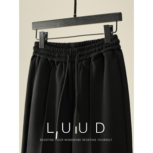 后袋刺绣抽绳松紧腰休闲长裤 LUUD 卫裤 极简手工烫褶定型男士 时尚