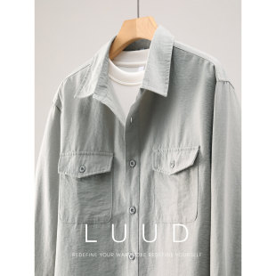 休闲通勤风工装 纽扣双翻袋纯色翻领衬衫 衬衣外套男士 款 春季 LUUD