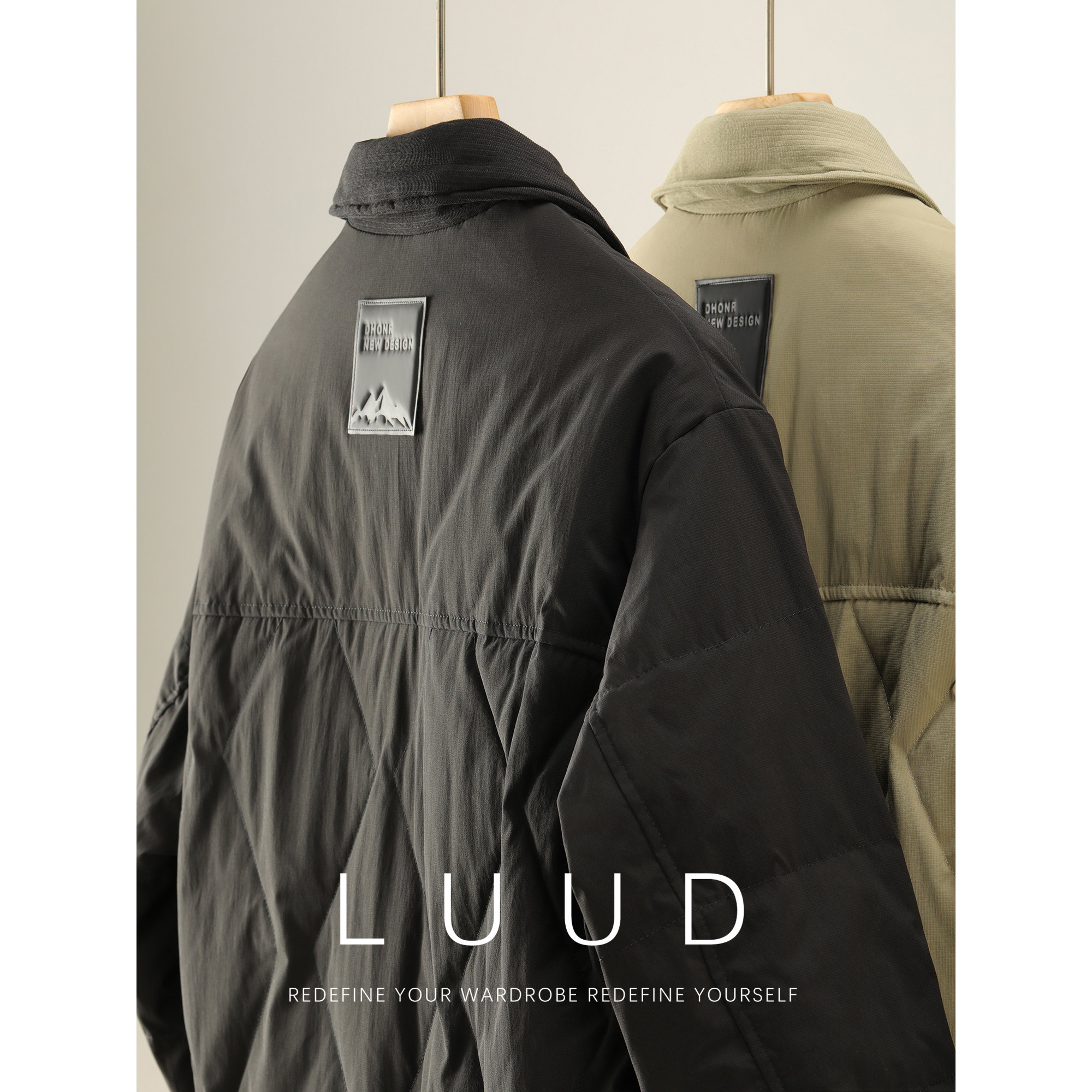 LUUD 字母皮标90鸭绒翻领外套灯芯绒拼接结构弧形口袋羽绒服男士