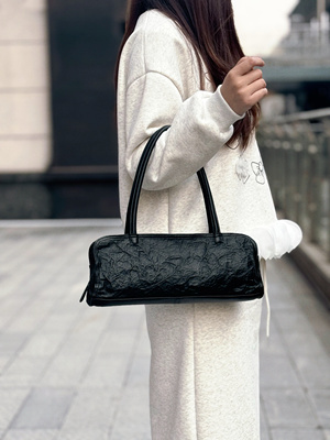 LEXI原创款法式头层褶皱牛皮腋下包真皮小众法棍包手提单肩小女包