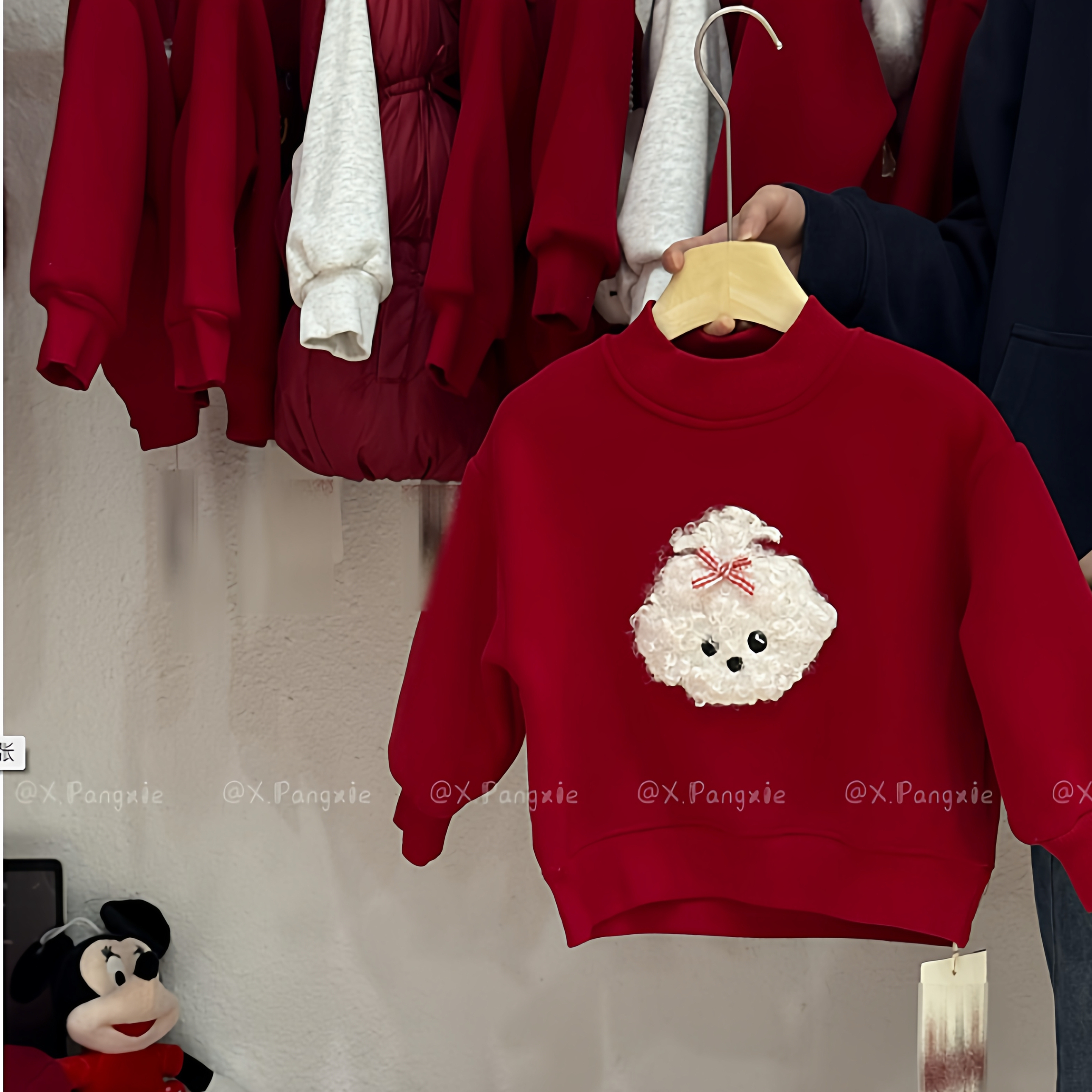 儿童红色可爱小狗加绒卫衣女宝宝秋冬圆领长袖打底甜美蝴蝶结上衣