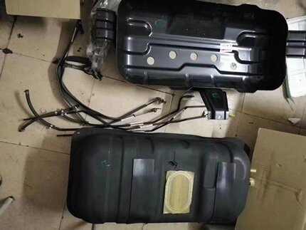 凌志雷克萨斯LX600副油箱LX570，GX460,GX400普拉多霸道FJ酷路泽