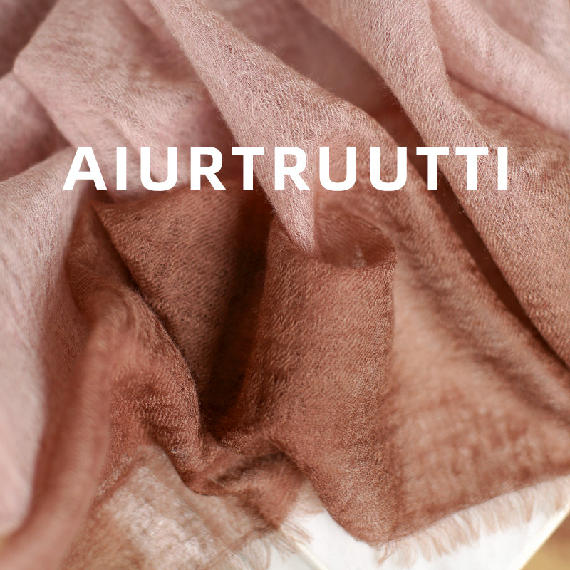 AiurtRuutti意式高审美水溶纯羊绒 吊染渐变方巾外搭披肩春夏围巾